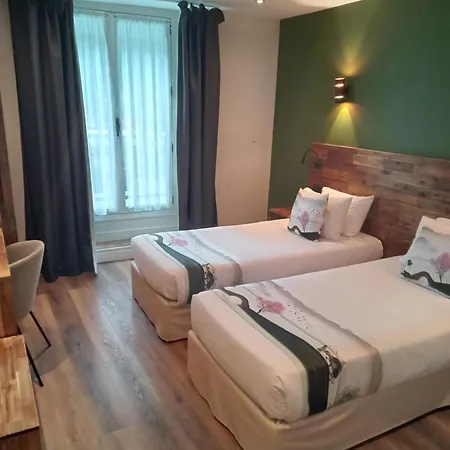 Hotel Modern Est 2*