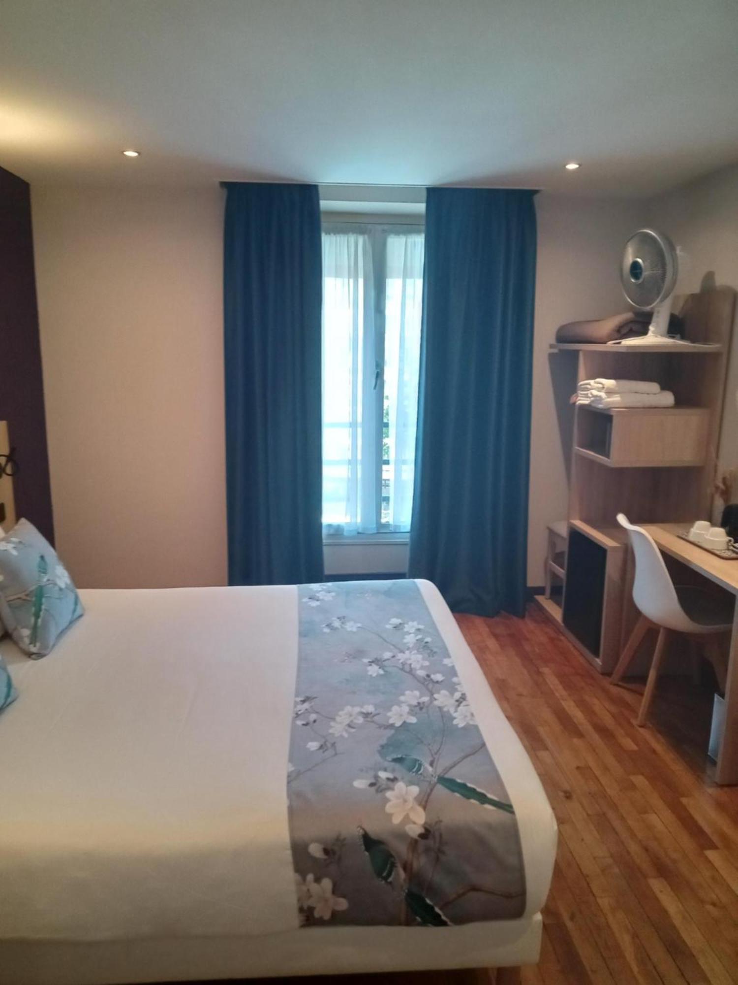 Hotel Modern Est 2*