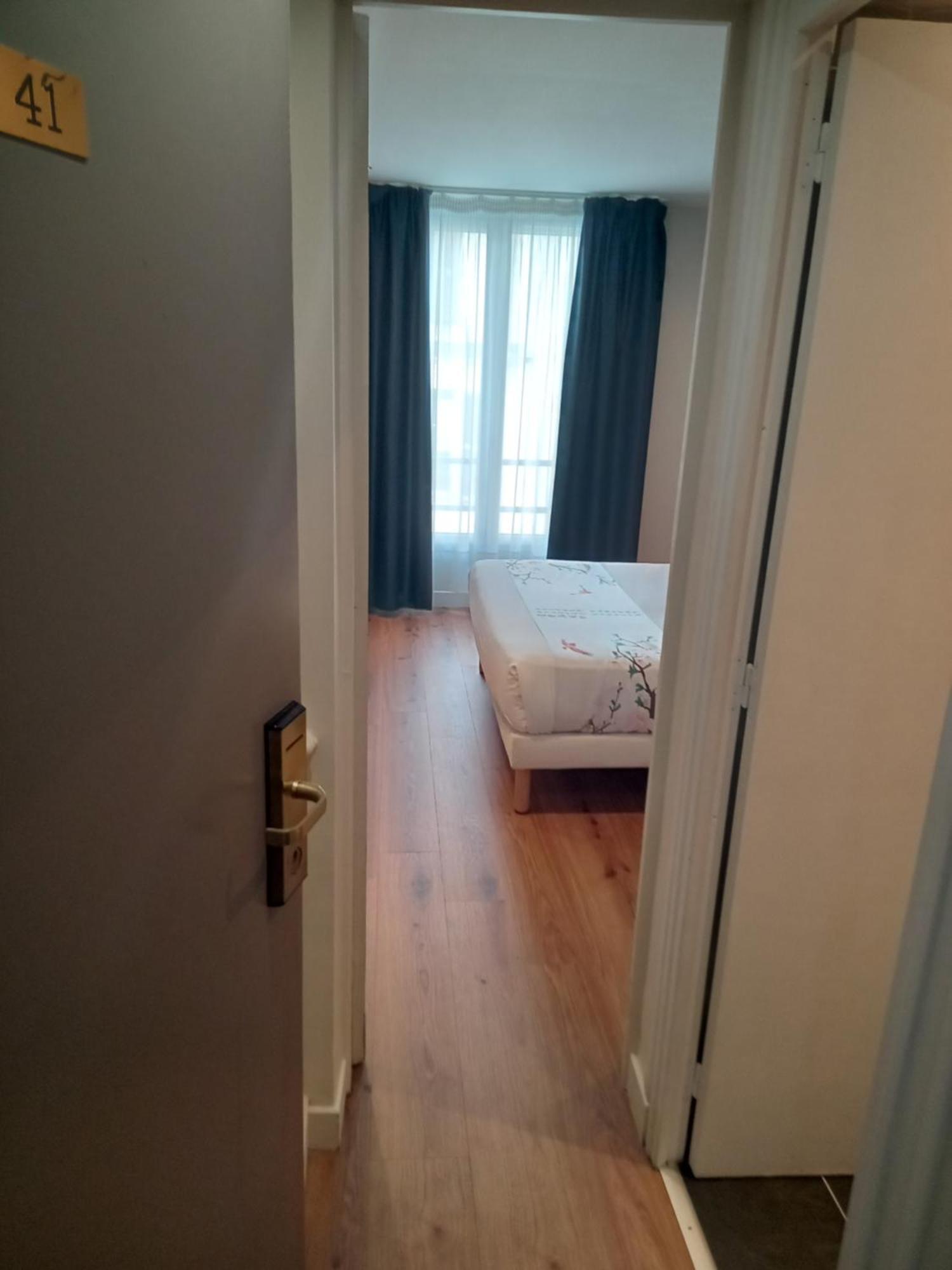 Hotel Modern Est Paris