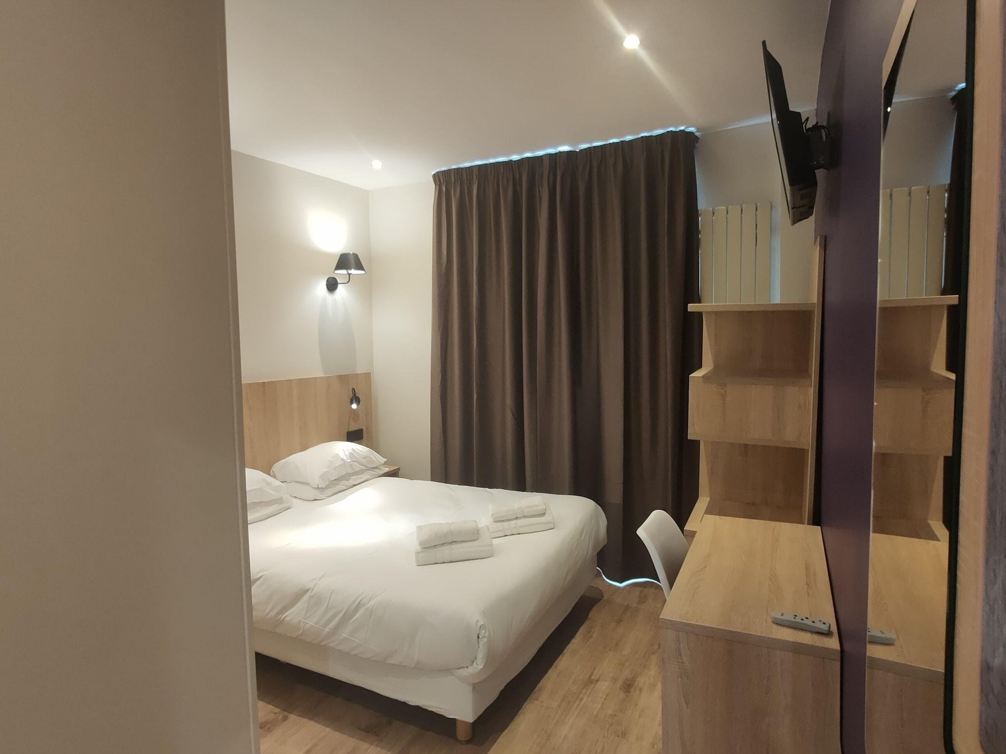 Modern Est Hotel Parigi